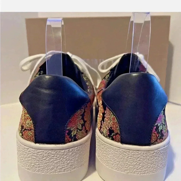 NEW WITH BOX JOHNNY WAS DOWNTOWN JACQUARD SNEAKER - Picture 4 of 10